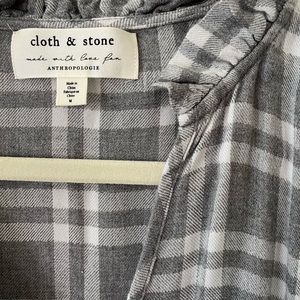 Anthropologie Cloth & Stone Henley Shirt, Size M, Light Gray